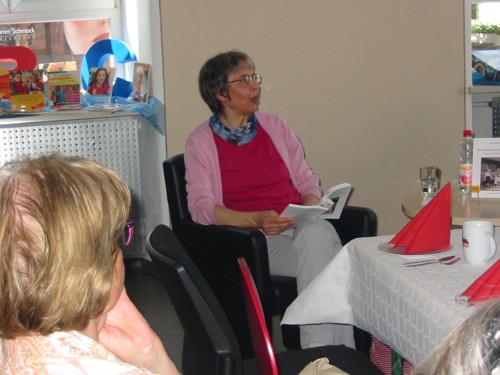 lesung_kuefner2012_05_11_hollerbusch (5).JPG